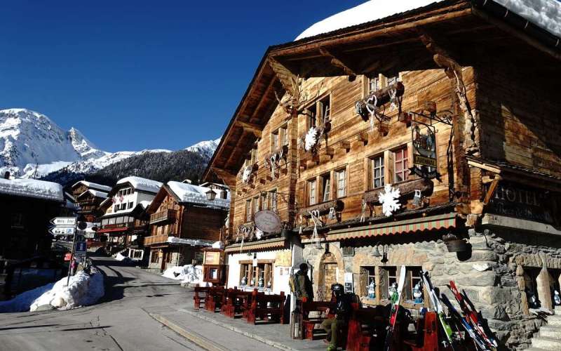 Backcountry and Off Piste Skiing between Loetschental and Anniviers